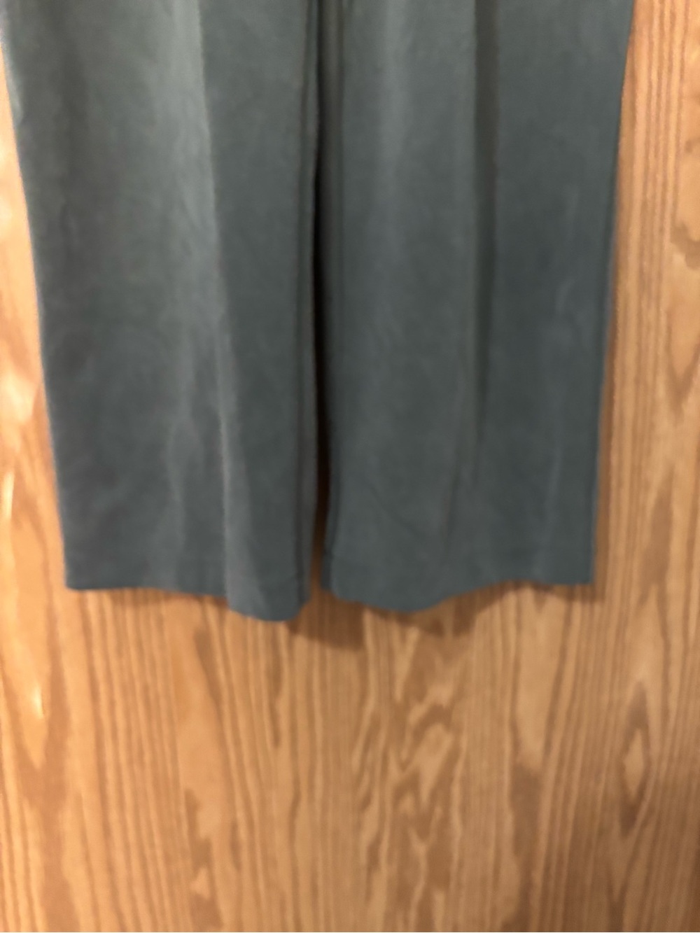 Lululemon Softstreme High-Rise Straight-Legged Cropped Pants - Picture 4 of 16